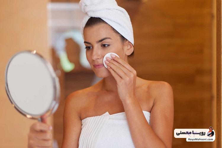 برای داشتن پوست صاف و شفاف و سالم پاکسازی پوست را سعی کنید مرحله به مرحله انجام دهید.